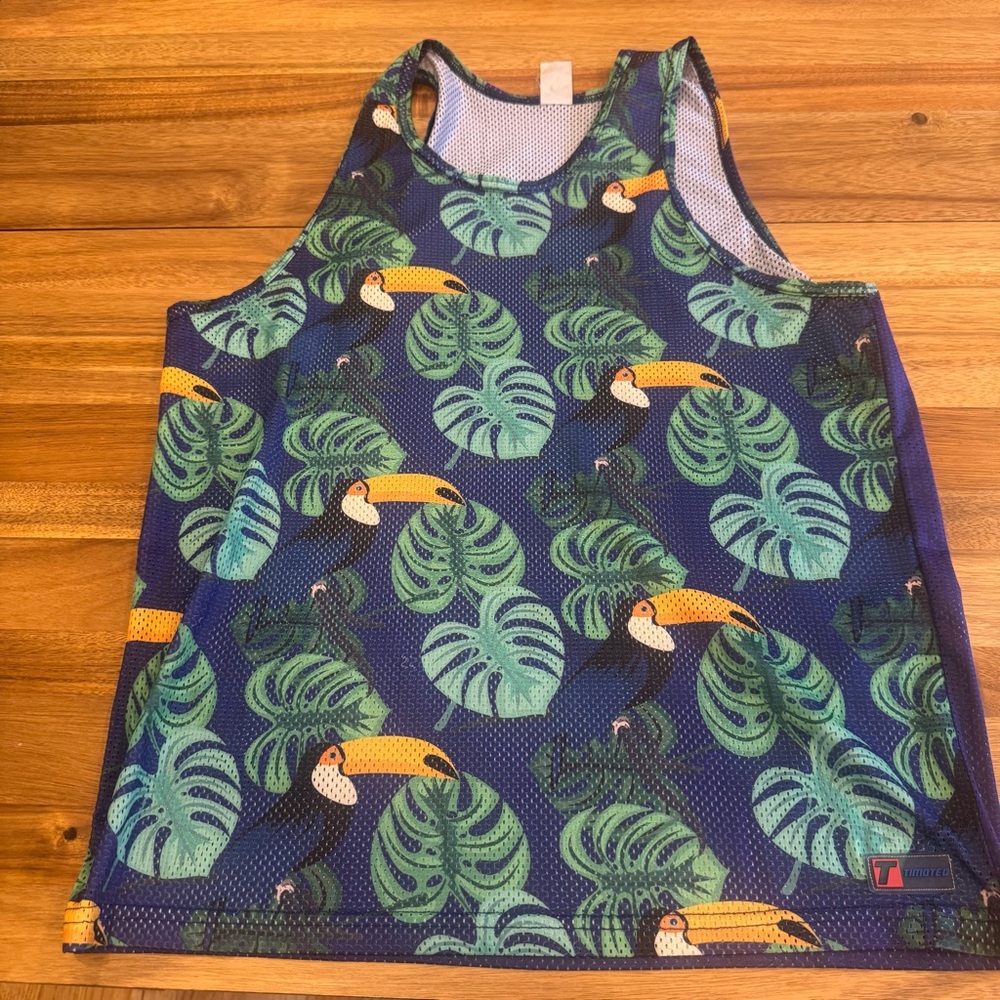 Toucan Leaf Print Tank Top